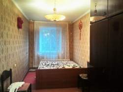 Комарова
