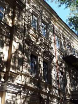 Нежинская