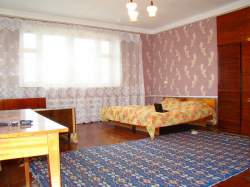 Бердянск, пер. Вишнёвый, 169